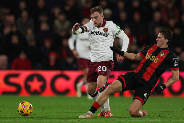 借助外援的 借助外援的